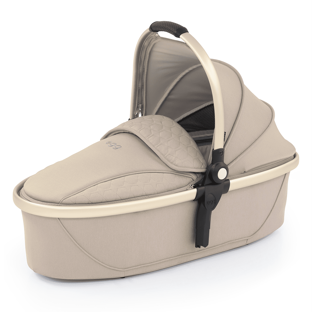 Egg 2 Carry Cot Feather + Rain Cover