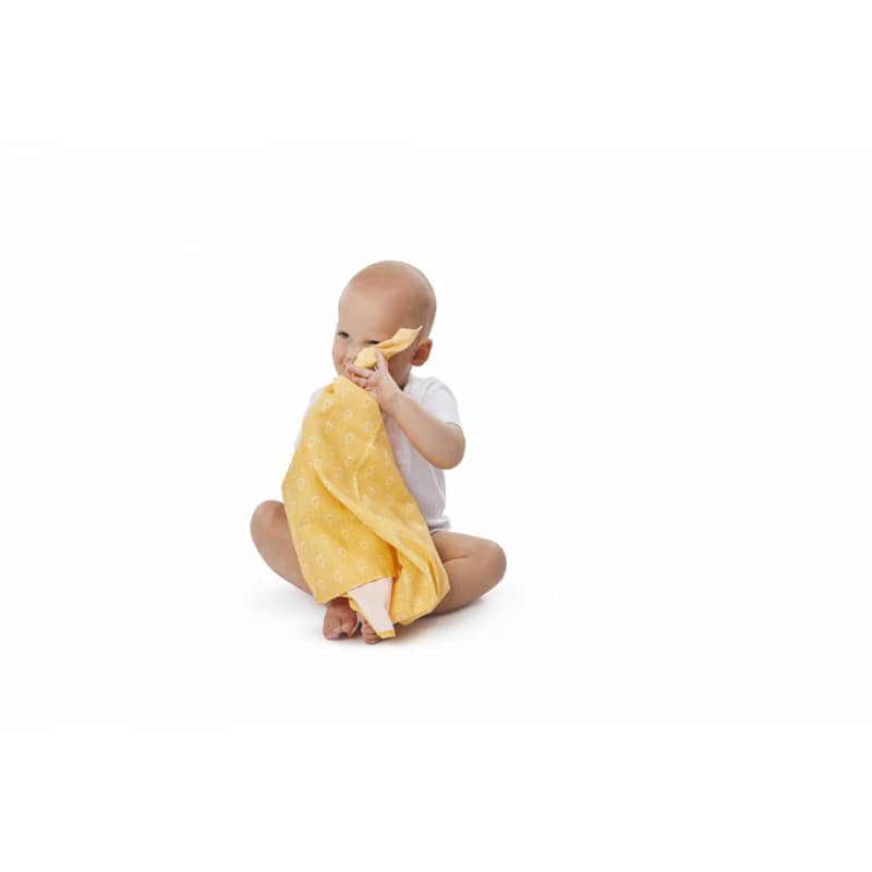 Sophie La Girafe – 4 Swaddles Gift Set